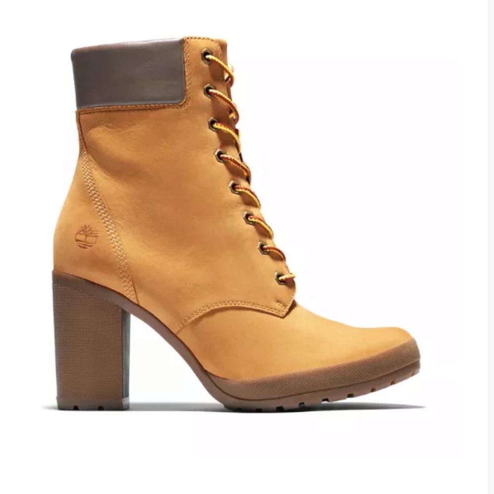 Timberlande WOMEN’S CAMDALE CHUNKY HEEL BOOTS